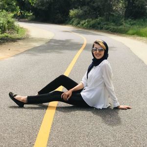 Meet your Posher, Atefa